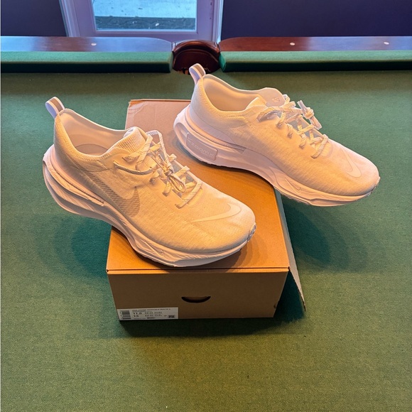 Nike Invincible 3 Men’s Running Road Shoes White Platinum Photon 11.5 brand new - Picture 1 of 12